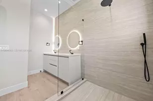 1135 NE 11th Ave, Fort Lauderdale, FL 33304 - Photo 25