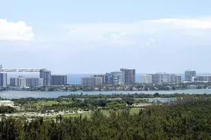 15051 Royal Oaks Ln, North Miami, FL 33181 - Photo 17
