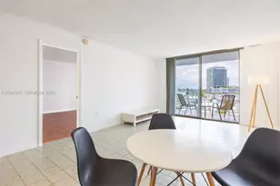 6900 Bay Dr, Miami Beach, FL 33141 - Photo 7
