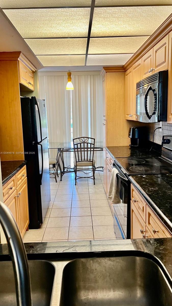 8711 SW 30th St #106 - 8711 SW 30th St #106, Davie, FL 33328 Luxury Property | Jose Angel Pina