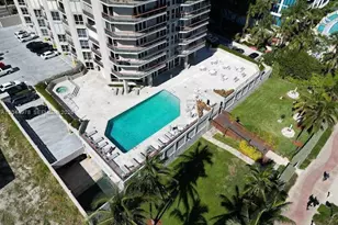 6767 Collins Ave, Miami Beach, FL 33141 - Photo 25