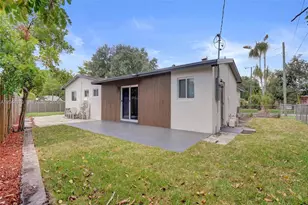 211 SW 64th Ave, Pembroke Pines, FL 33023 - Photo 29
