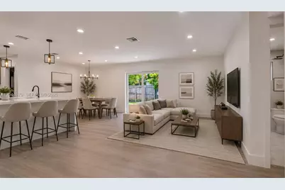 211 SW 64th Ave, Pembroke Pines, FL 33023 - Photo 1