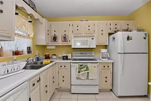 2711 N Halifax Ave, Daytona, FL 32118 - Photo 5