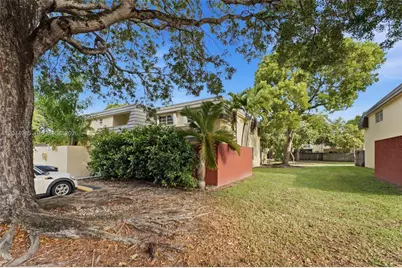 8489 SW 137th Ave #8489, Miami, FL 33183 - Photo 5
