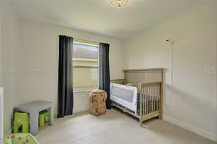 19473 NW 24th Pl, Pembroke Pines, FL 33029 - Photo 23