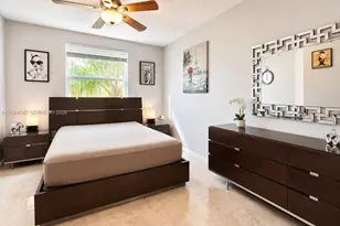 17145 N Bay Rd, Sunny Isles Beach, FL 33160 - Photo 3