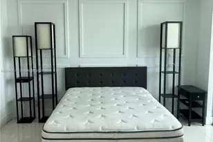 92 SW 3rd St, Miami, FL 33130 - Photo 3