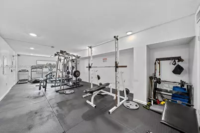 4000 NE 169th St #607, North Miami Beach, FL 33160 - Photo 31