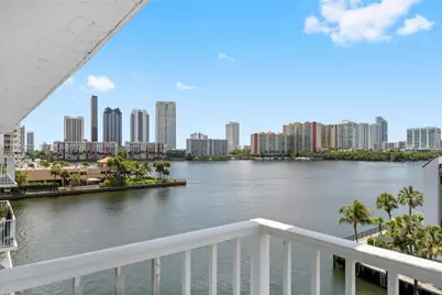 4000 NE 169th St #607, North Miami Beach, FL 33160 - Photo 1