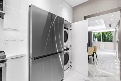 10190 Collins Ave #203, Bal Harbour, FL 33154 - Photo 9