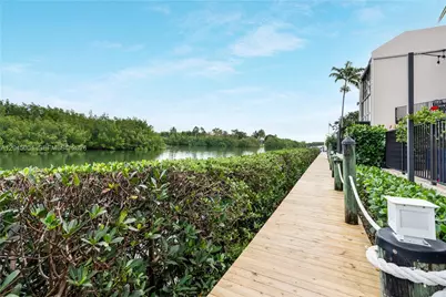 6230 Paradise Point Dr #6230, Palmetto Bay, FL 33157 - Photo 41