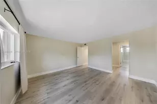 20 NW 87th Ave, Miami, FL 33172 - Photo 27