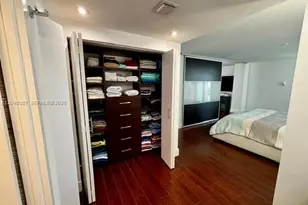 100 Bayview Dr, Sunny Isles Beach, FL 33160 - Photo 11