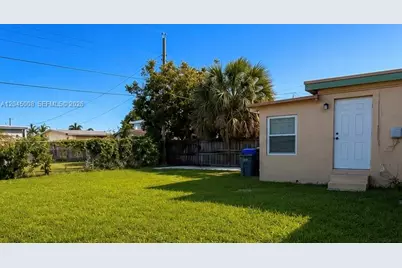 7720 Raleigh St, Hollywood, FL 33024 - Photo 15