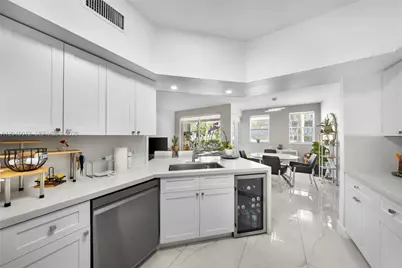 3255 NE 184th St #12112, Aventura, FL 33160 - Photo 17