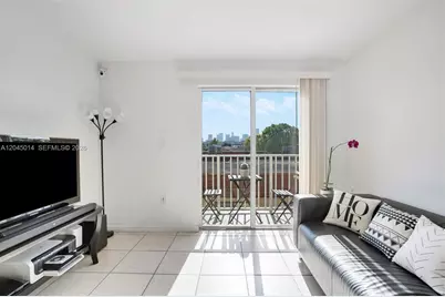 1349 SW 3rd St #7, Miami, FL 33135 - Photo 3