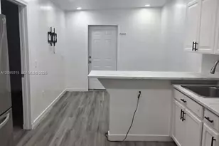 23 Miami Gardens Rd, West Park, FL 33023 - Photo 3