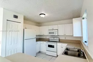 21339 SW 87th Ct, Cutler Bay, FL 33189 - Photo 7