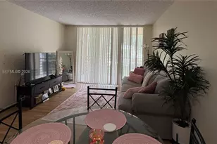 9340 Lagoon Pl, Davie, FL 33324 - Photo 3