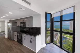 1000 Quayside Terrace, Miami, FL 33138 - Photo 19