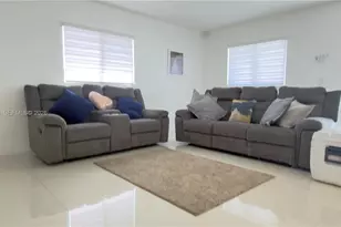 920 NW 65th St, Miami, FL 33150 - Photo 9