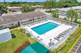 6890 SW 5th St, Margate, FL 33068 - Photo 29