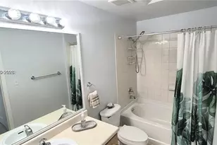 6001 SW 70th St, South Miami, FL 33143 - Photo 9
