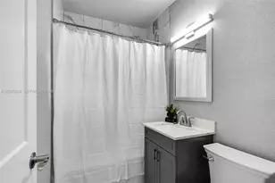 1246 Fisherman St, Opa-Locka, FL 33054 - Photo 19