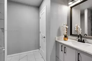 1246 Fisherman St, Opa-Locka, FL 33054 - Photo 9