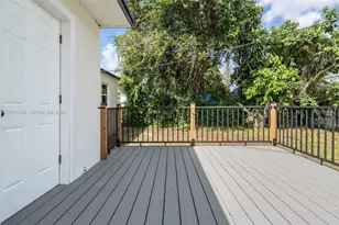 1246 Fisherman St, Opa-Locka, FL 33054 - Photo 21