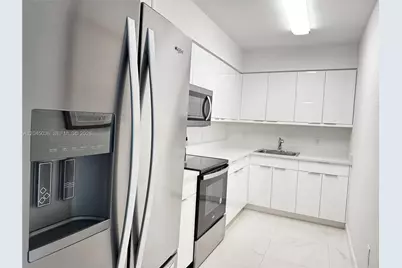 800 Claughton Island Dr #502, Miami, FL 33131 - Photo 7