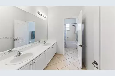 285 NE 32nd Ter, Homestead, FL 33033 - Photo 41