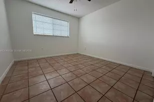 8851 NW 119th St, Hialeah Gardens, FL 33018 - Photo 9