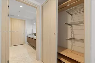 1000 E Brickell Plaza, Miami, FL 33131 - Photo 19
