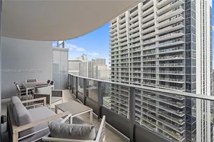 1000 E Brickell Plaza, Miami, FL 33131 - Photo 13