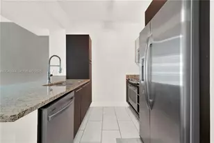 950 Brickell Bay Dr, Miami, FL 33131 - Photo 5