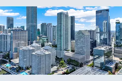950 Brickell Bay Dr #802, Miami, FL 33131 - Photo 19
