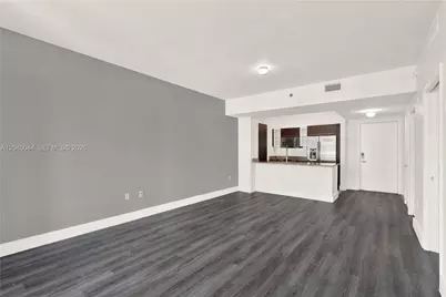 950 Brickell Bay Dr #802, Miami, FL 33131 - Photo 3