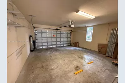 9572 SW 169th Pl #Main House, Miami, FL 33196 - Photo 23