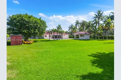 9900 SW 62nd St, Miami, FL 33173 - Photo 59
