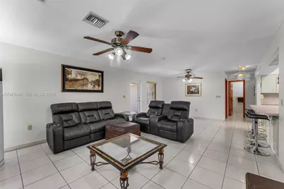 9900 SW 62nd St, Miami, FL 33173 - Photo 33