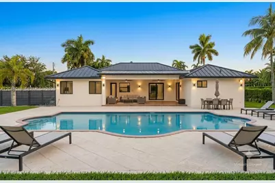 9900 SW 62nd St, Miami, FL 33173 - Photo 3