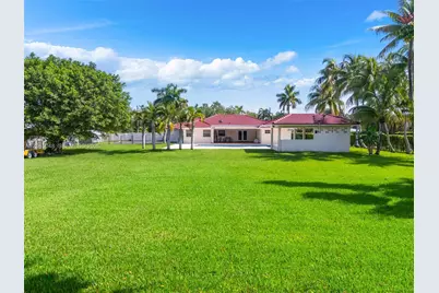 9900 SW 62nd St, Miami, FL 33173 - Photo 19