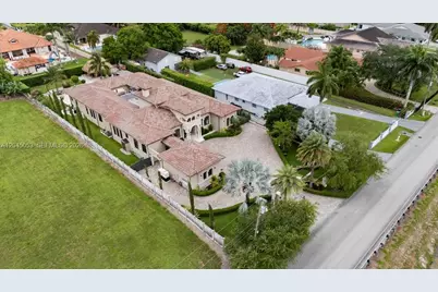 2835 SW 132nd Ave, Miami, FL 33175 - Photo 3