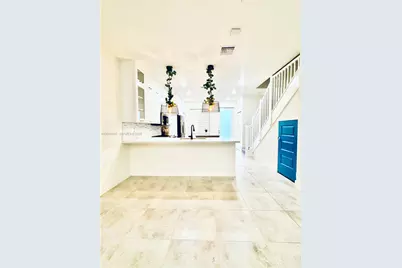 10295 NW 64th Ter #104, Doral, FL 33178 - Photo 3