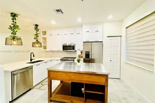 10295 NW 64th Terrace, Doral, FL 33178 - Photo 1