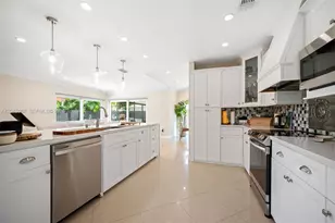 982 NW 133rd Ct, Miami, FL 33182 - Photo 11