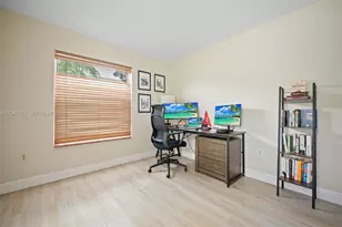 982 NW 133rd Ct, Miami, FL 33182 - Photo 19