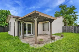 9786 SW 147th Ct, Miami, FL 33196 - Photo 17